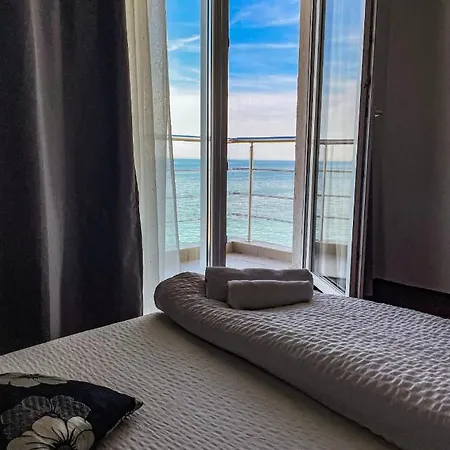 Gæstehus Pensiunea Maria Costinesti